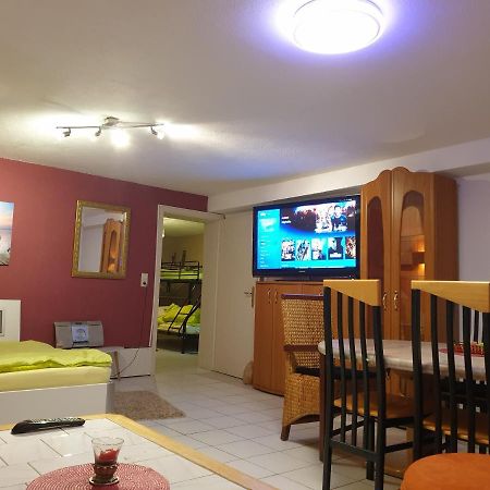 Sions Grosse Ferienwohnung Ferienwohnung Mit 3 Schlafzimmer, 2 Km Bis Zum Europapark Rust Kappel-Grafenhausen Buitenkant foto