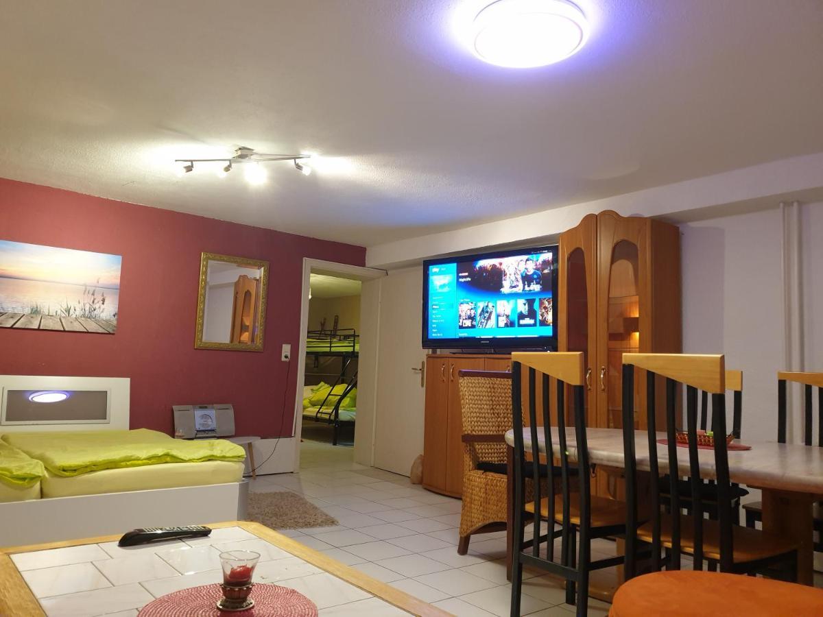 Sions Grosse Ferienwohnung Ferienwohnung Mit 3 Schlafzimmer, 2 Km Bis Zum Europapark Rust Kappel-Grafenhausen Buitenkant foto